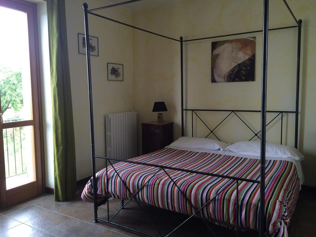 La Terrazza Del Barbaresco Bed & Breakfast Neviglie Bilik gambar